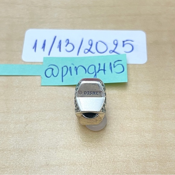 Pandora Disney Tinkerbell star charm - Picture 8 of 13